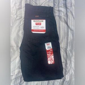 32x30 brand new wranglers